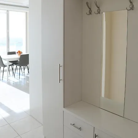 Beachfront Luxury Residences 13 아파트 *