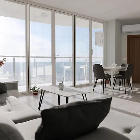 Beachfront Luxury Residences 13 아파트 Durrës