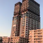 Beachfront Luxury Residences 13 アパート ドゥラス