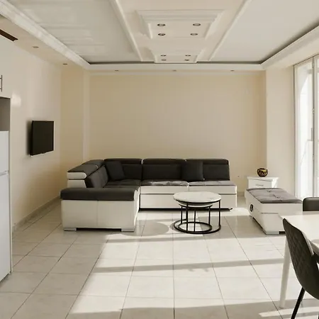 Beachfront Luxury Residences 13 Durrës