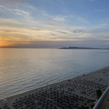 Beachfront Luxury Residences 13 Apartment