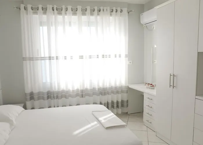 Beachfront Luxury Residences 13 Appartamento Durrës