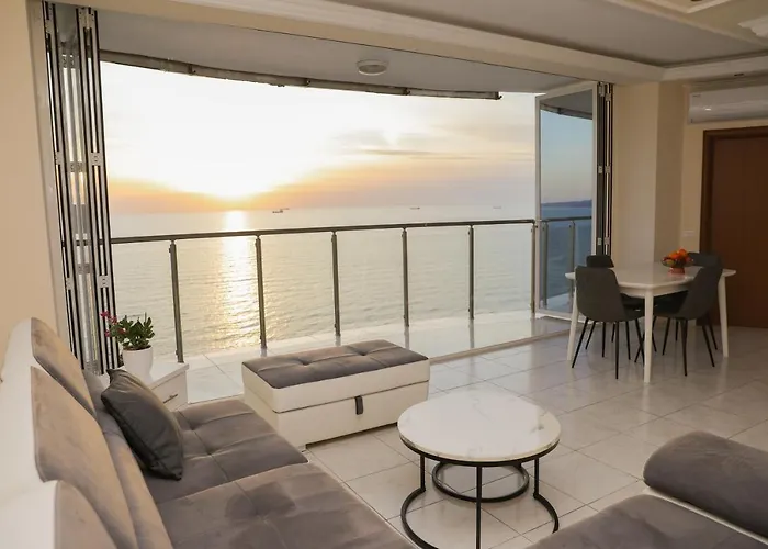 Appartamento Beachfront Luxury Residences 13